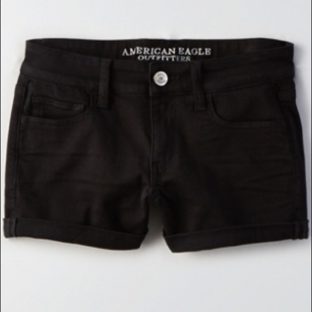 AEO Twill X Midi Short in Black